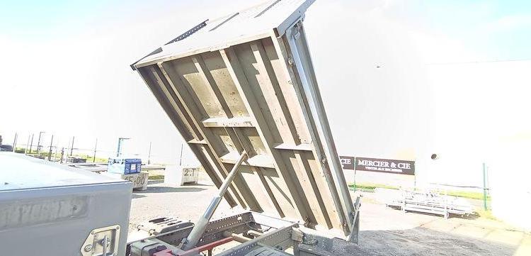 IVECO 35C  BENNE SIMPLE CABINE COFFRE  DH-493-NL