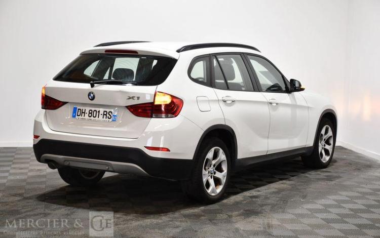 BMW X1 BLANC DH-801-RS