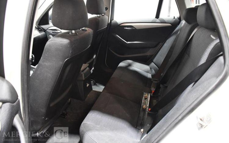 BMW X1 BLANC DH-801-RS