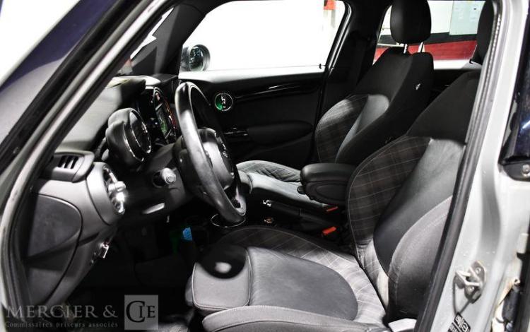 MINI MINI 1.5 D 115 COOPER PACK CHILI BVA GRIS DK-046-SZ