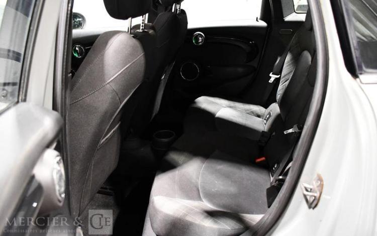 MINI MINI 1.5 D 115 COOPER PACK CHILI BVA GRIS DK-046-SZ