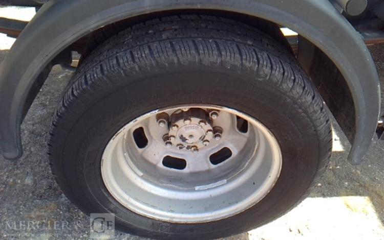 IVECO 35-130 BENNE SIMPLE CABINE 2.3 16V 126CV BLANC DK-907-SF