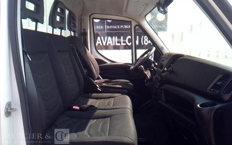 IVECO 35-130 BENNE SIMPLE CABINE 2.3 16V 126CV BLANC DK-907-SF