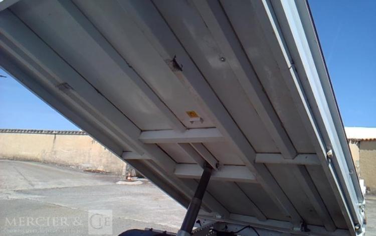 IVECO 35-130 BENNE SIMPLE CABINE 2.3 16V 126CV BLANC DK-907-SF