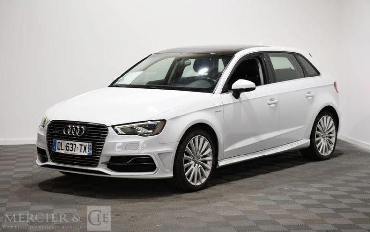 AUDI A3 SPORTBACK 1.4 E-TRON TFSI 204ch HYBRIDE RECHARGEABLE AMBITION LUXE S-TRONIC BLANC DL-637-TX
