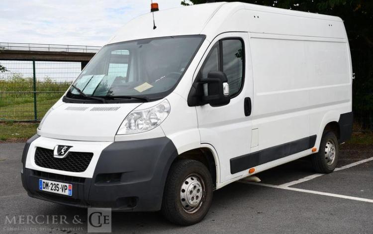 PEUGEOT BOXER 335 2.2 HDI 130 L2H2 CONFORT BLANC DM-235-VP