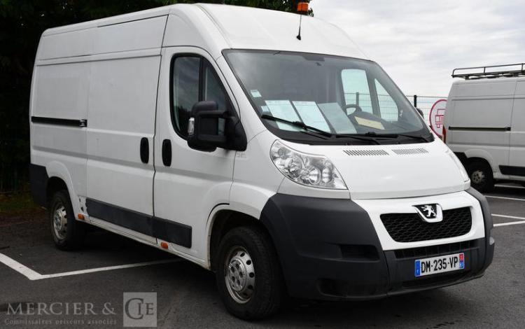 PEUGEOT BOXER 335 2.2 HDI 130 L2H2 CONFORT BLANC DM-235-VP