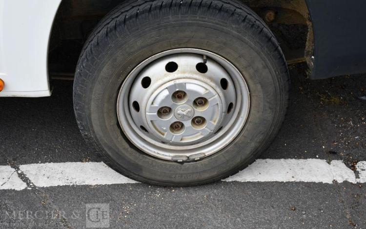 PEUGEOT BOXER 335 2.2 HDI 130 L2H2 CONFORT BLANC DM-235-VP