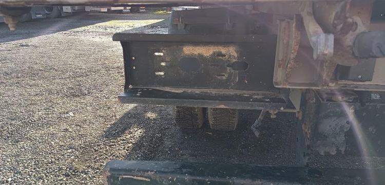 IVECO DAILY 35C13 BENNE AVEC COFFER ACIER DIESEL – 142771 KMS – ANNEE 2014
 ROUGE DM-283-TL