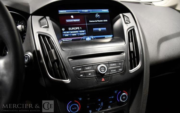 FORD FOCUS 1.0 ECOBOOST 125 TITANIUM GRIS DQ-878-ZX