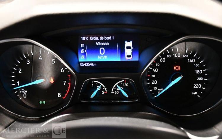 FORD FOCUS 1.0 ECOBOOST 125 TITANIUM GRIS DQ-878-ZX