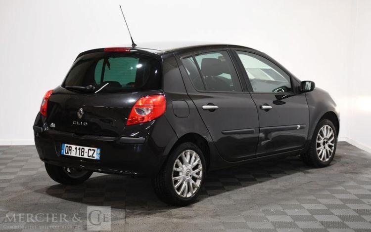 RENAULT CLIO 1,5 DCI 85 DYNAMIQUE QUICKSHIFT BVA NOIR DR-118-CZ