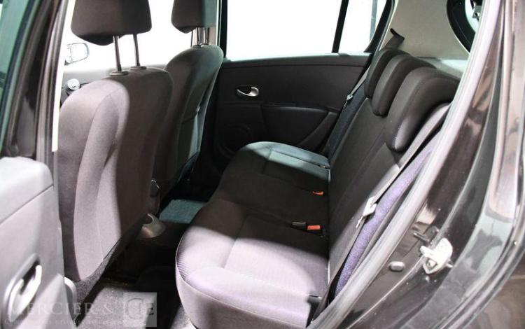 RENAULT CLIO 1,5 DCI 85 DYNAMIQUE QUICKSHIFT BVA NOIR DR-118-CZ