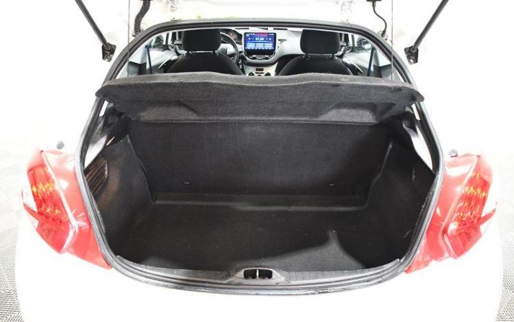 PEUGEOT 208 1,0 PURETECH 70 LIKE BLANC DR-170-ZB