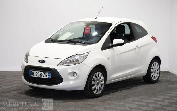FORD KA 1,2 70 TITANIUM BLANC DR-258-ZN