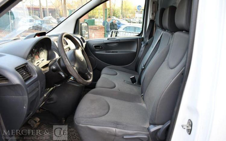PEUGEOT EXPERT L1H1 227 125CH PACK CD CLIM BLANC DR-866-XR