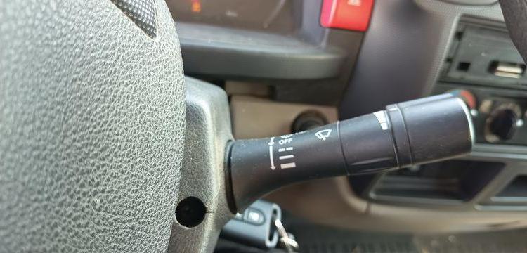 NISSAN CABSTAR NT400 32,12  AVEC NACELLE TIME ETL30 – 10 M – DIESEL – 2106 HEURES BLANC DW-708-LM