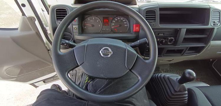 NISSAN CABSTAR NT400 32,12  AVEC NACELLE TIME ETL30 – 10 M – DIESEL – 2106 HEURES BLANC DW-708-LM