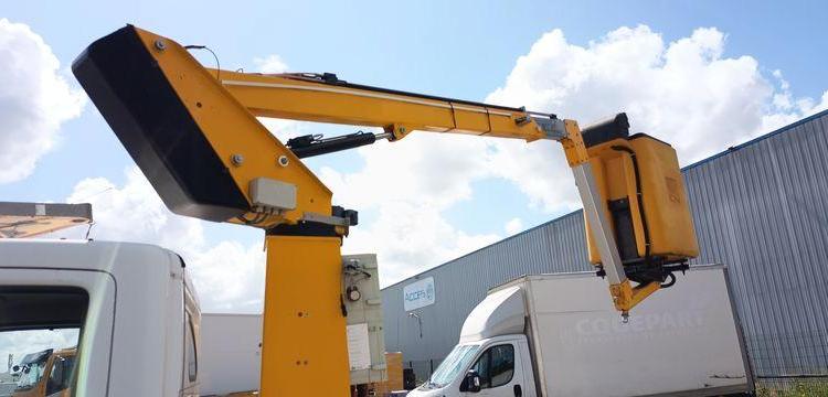 NISSAN CABSTAR NT400 32,12  AVEC NACELLE TIME ETL30 – 10 M – DIESEL – 2106 HEURES BLANC DW-708-LM