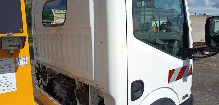 NISSAN CABSTAR NT400 32,12  AVEC NACELLE TIME ETL30 – 10 M – DIESEL – 2106 HEURES BLANC DW-708-LM