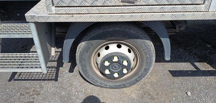 NISSAN CABSTAR NT400 32,12  AVEC NACELLE TIME ETL30 – 10 M – DIESEL – 2106 HEURES BLANC DW-708-LM