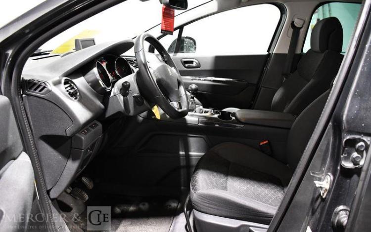 PEUGEOT 3008 GENERATION-I 1.6 BLUEHDI 120CH STYLE S&S GRIS DW-723-HZ
