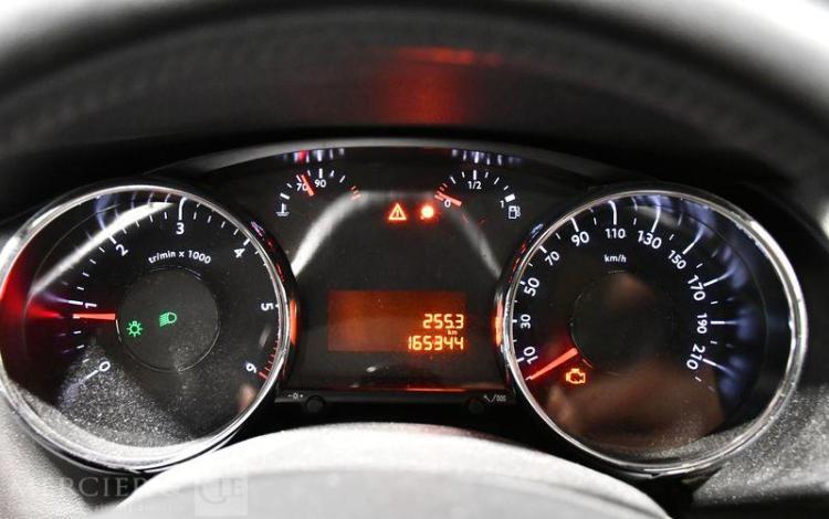 PEUGEOT 3008 GENERATION-I 1.6 BLUEHDI 120CH STYLE S&S GRIS DW-723-HZ