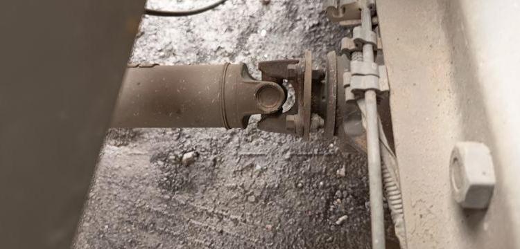 IVECO CAMION BENNE DOUBLE CABINE  DX-329-AA