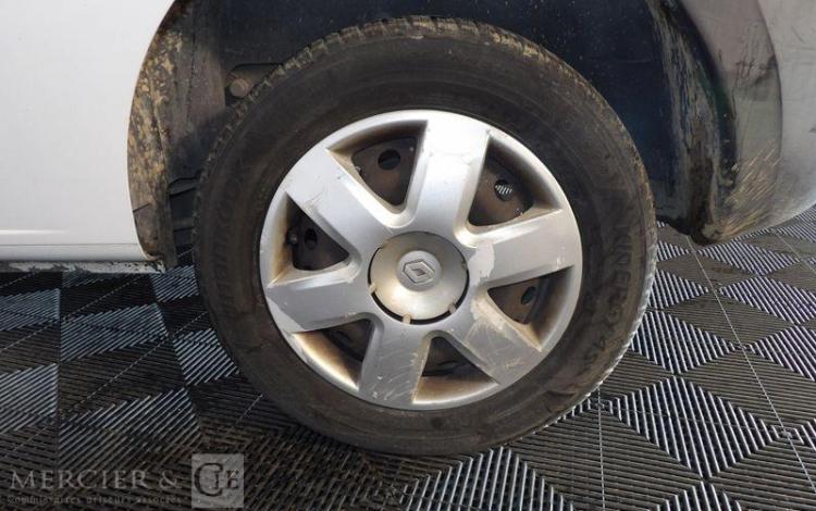 RENAULT KANGOO 1.5 DCI 90 ENERGY GRAND-CONFORT BLANC DY-545-EP