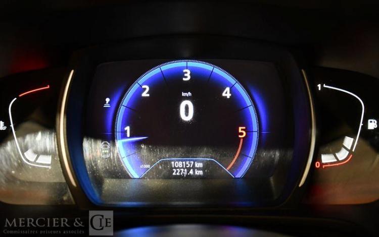 RENAULT KADJAR 1,5 DCI 110 ECO ENERGY INTENS ROUGE DY-725-PP