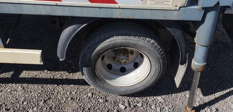 NISSAN CABSTAR 3,0 TD 125 CV AVEC NACELLE MULTITEL 160 ALU DS – DIESEL – 4774 HEURES BLANC DZ-453-YV