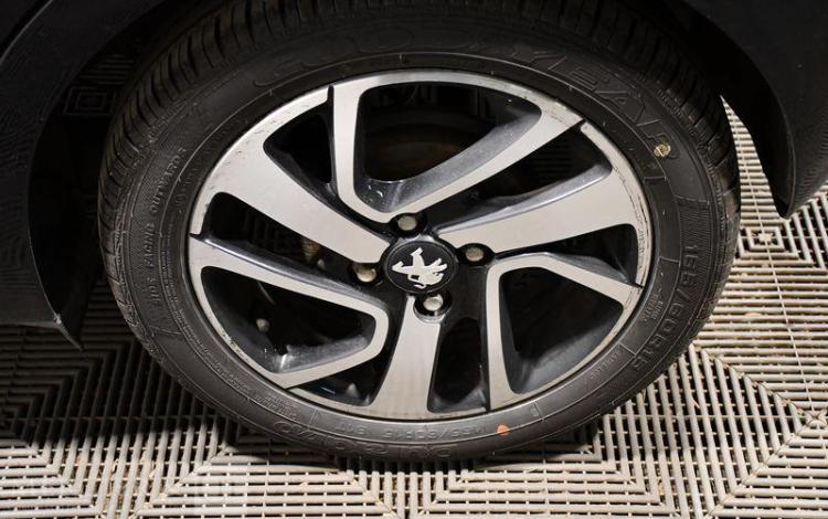 PEUGEOT 108 1.2 VTI 80CH FELINE TOP NOIR DZ-862-DR