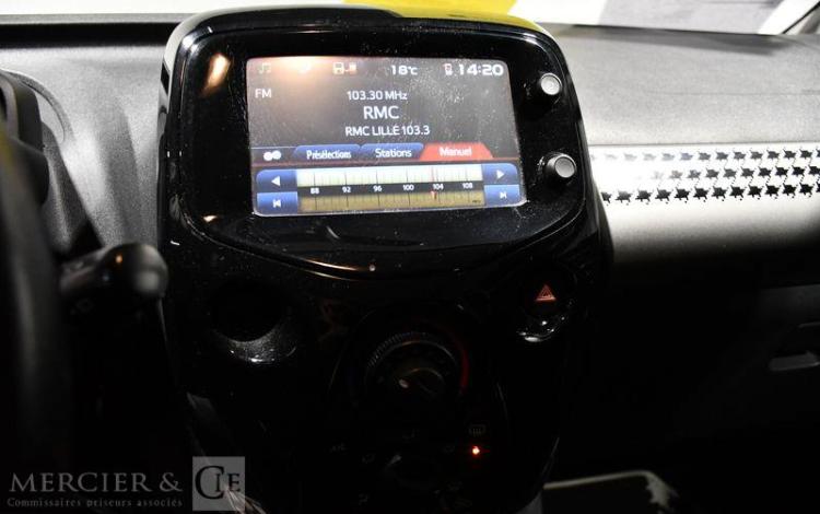 PEUGEOT 108 1.2 VTI 80CH FELINE TOP NOIR DZ-862-DR