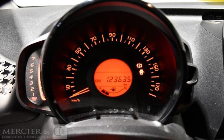 PEUGEOT 108 1.2 VTI 80CH FELINE TOP NOIR DZ-862-DR