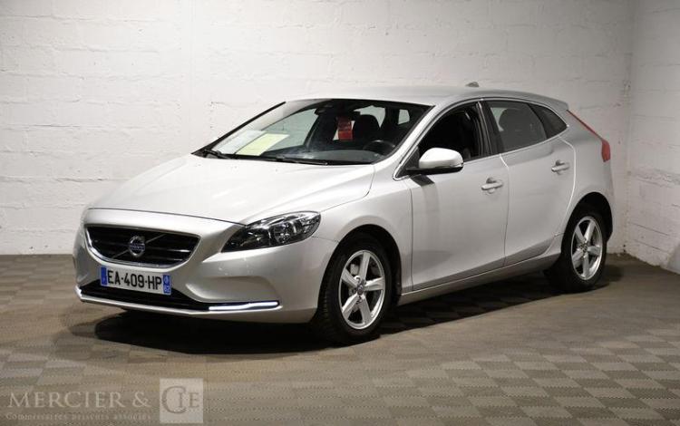VOLVO V40 2.0 D2 120 ECO MOMENTUM BUSINESS GRIS EA-409-HP