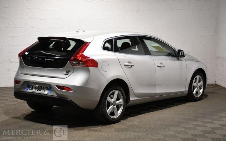 VOLVO V40 2.0 D2 120 ECO MOMENTUM BUSINESS GRIS EA-409-HP