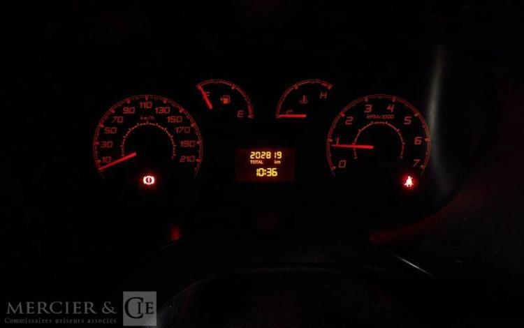 FIAT DOBLO FRIGO BLANC EA-743-DJ