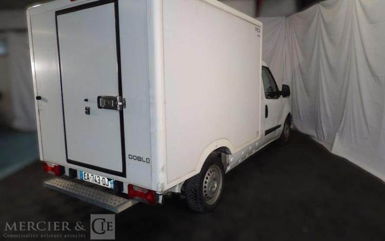 FIAT DOBLO FRIGO BLANC EA-743-DJ