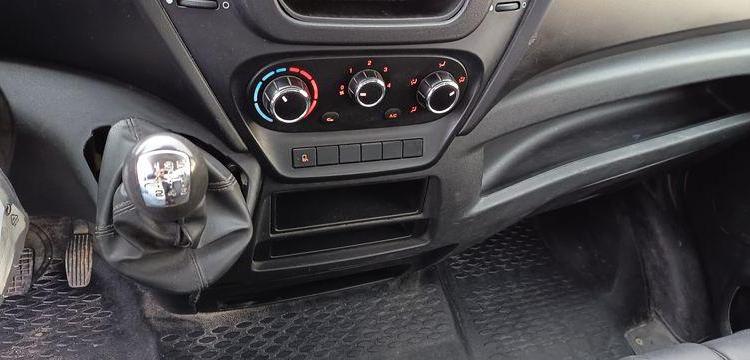 IVECO 35C13 – CAMION BENNE SIMPLE CAB  EA-753-XZ