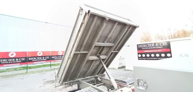 IVECO 35C13 – CAMION BENNE SIMPLE CAB  EA-753-XZ