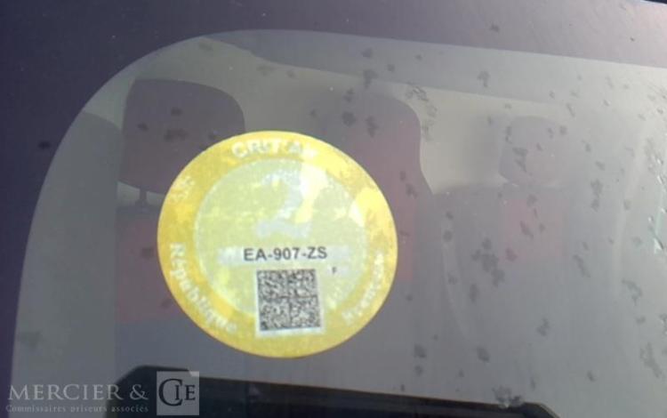 RENAULT MASTER FRIGO BLANC EA-907-ZS