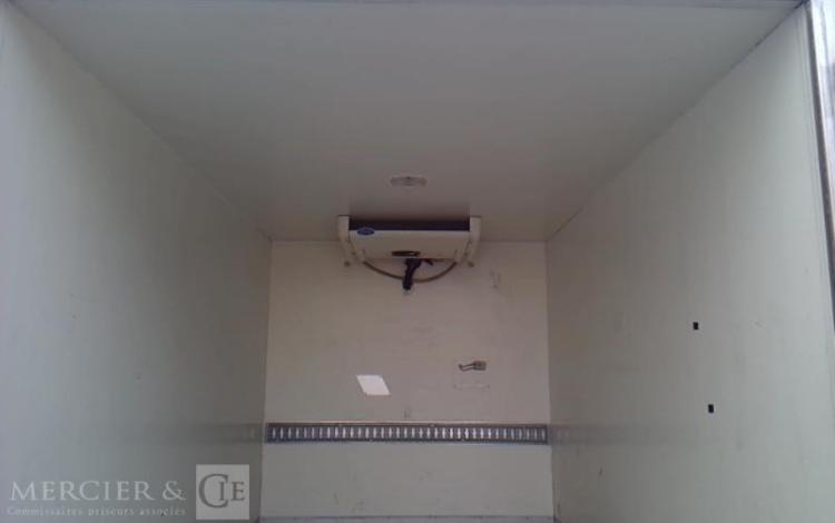 RENAULT MASTER FRIGO BLANC EA-907-ZS