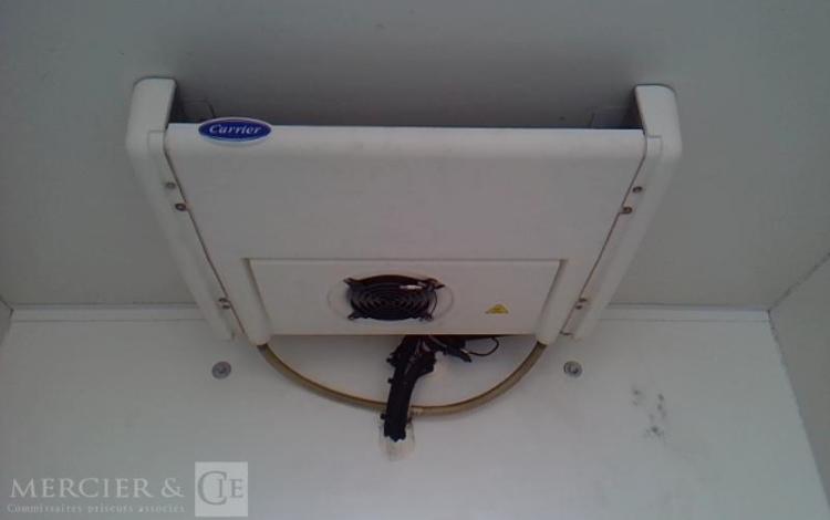 RENAULT MASTER FRIGO BLANC EA-907-ZS