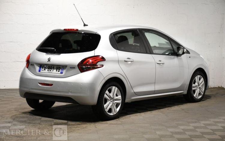 PEUGEOT 208 1.2 PURETECH 80 STYLE GRIS EA-991-VB