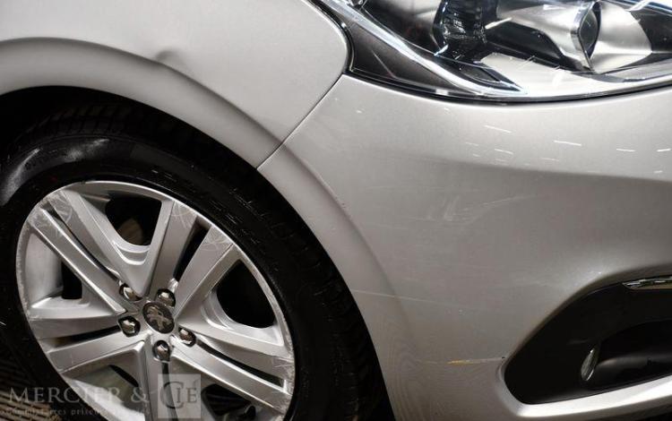 PEUGEOT 208 1.2 PURETECH 80 STYLE GRIS EA-991-VB