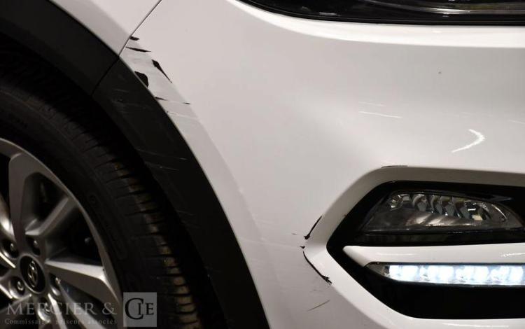 HYUNDAI TUCSON 1,7 CRDI 115 CREATIVE BLANC EB-016-AJ