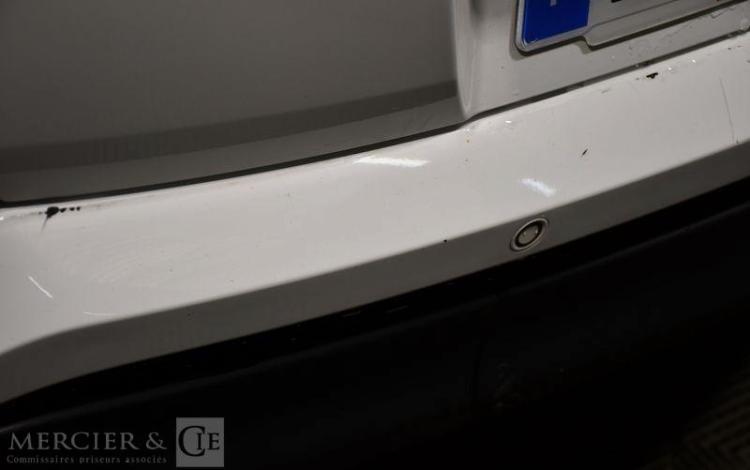 HYUNDAI TUCSON 1,7 CRDI 115 CREATIVE BLANC EB-016-AJ