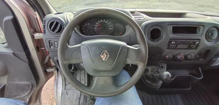 RENAULT MASTER DCI135 – BENNE AVEC COFFRE ACIER DIESEL – 152574 KMS – ANNEE 2016 ROUGE EB-447-TN