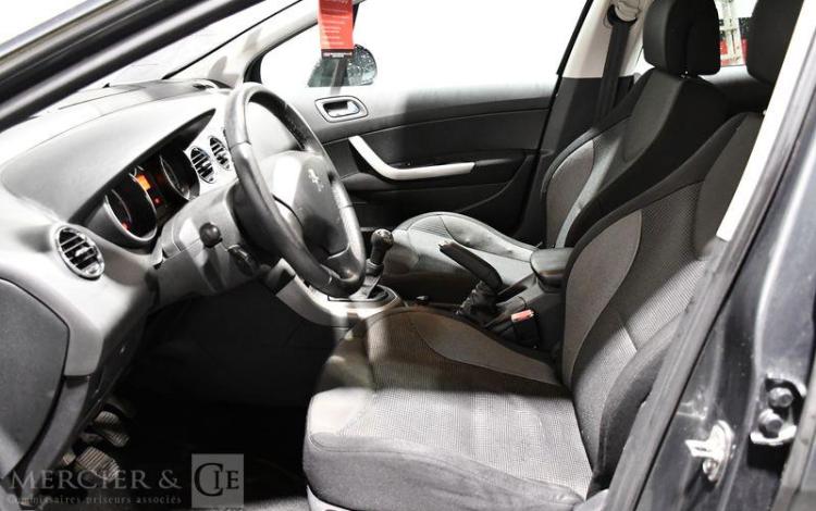 PEUGEOT 308 GENERATION-I 1.6 HDI 110CH PREMIUM PACK GRIS EB-948-JQ