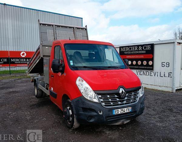 RENAULT MASTER 2,3 DCI 16V BENNE AVEC COFFRE ACIER DIESEL – 168574 KMS – ANNEE 2016 ROUGE ED-254-FX